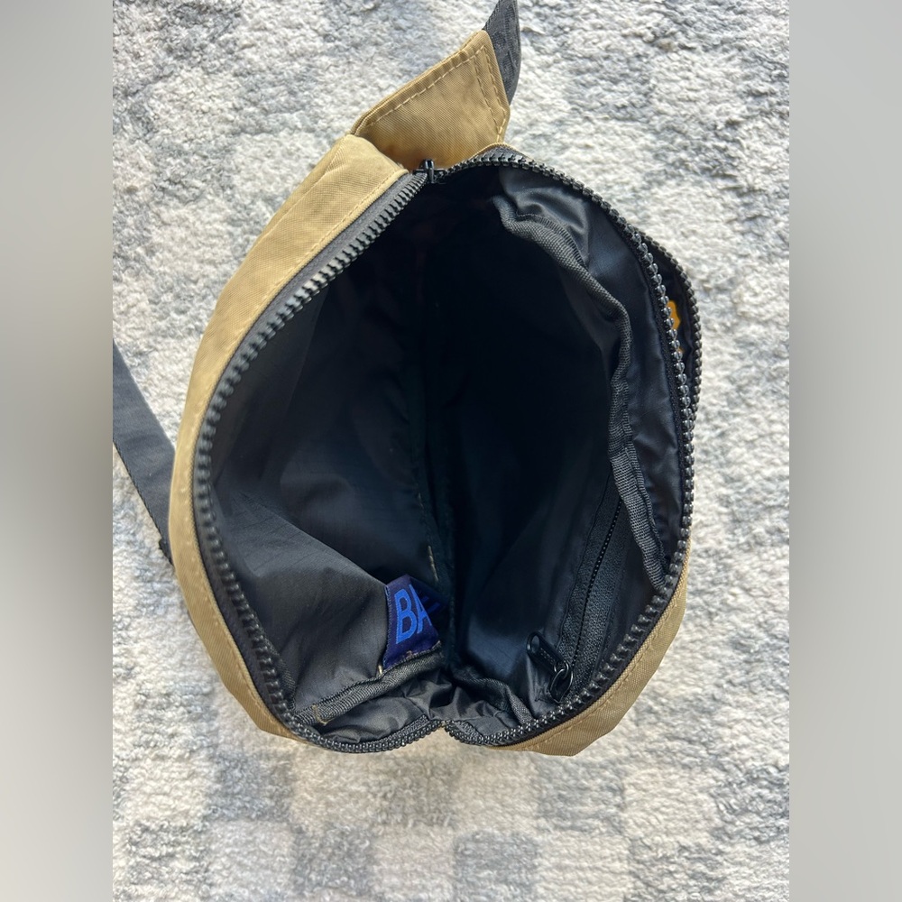 Baggu Tan Fanny Pack - Picture 4 of 7